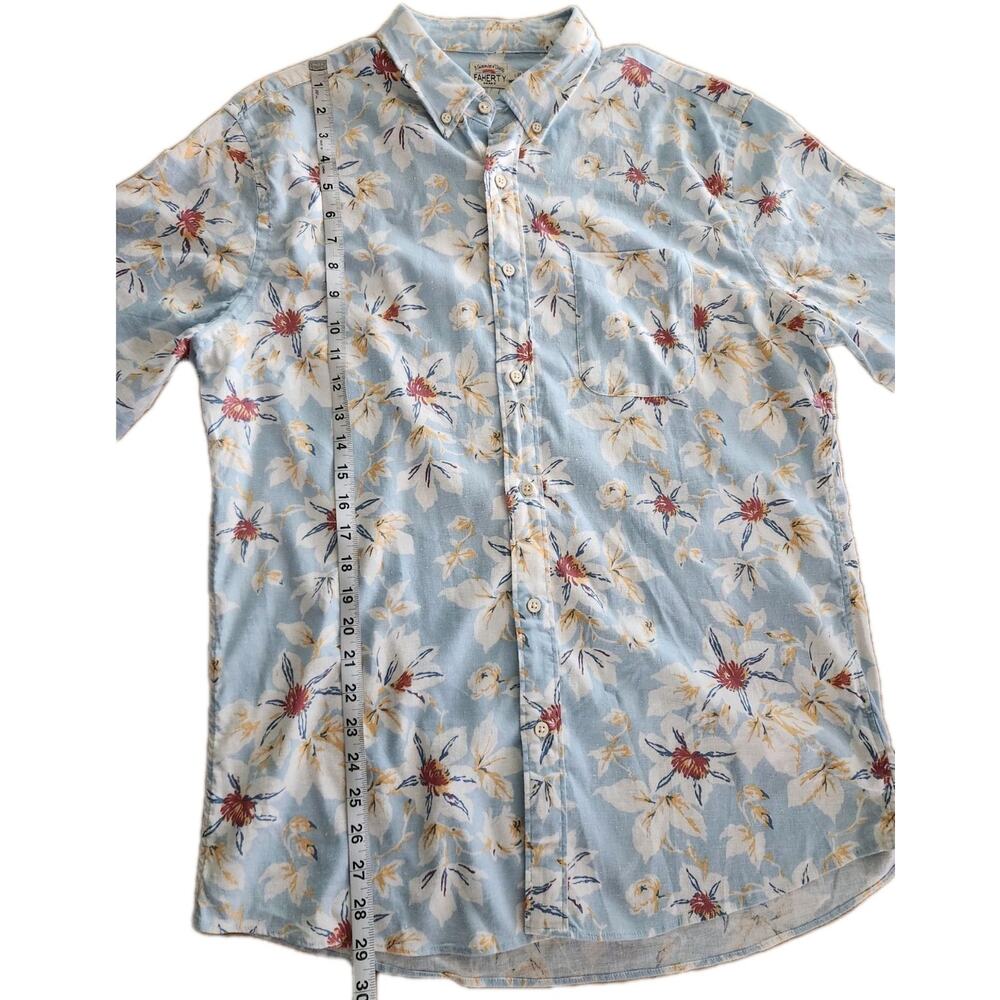 Faherty Breeze Floral Short Sleeve Button Down Men's Large Blue Hawaiian - Picture 9 of 9